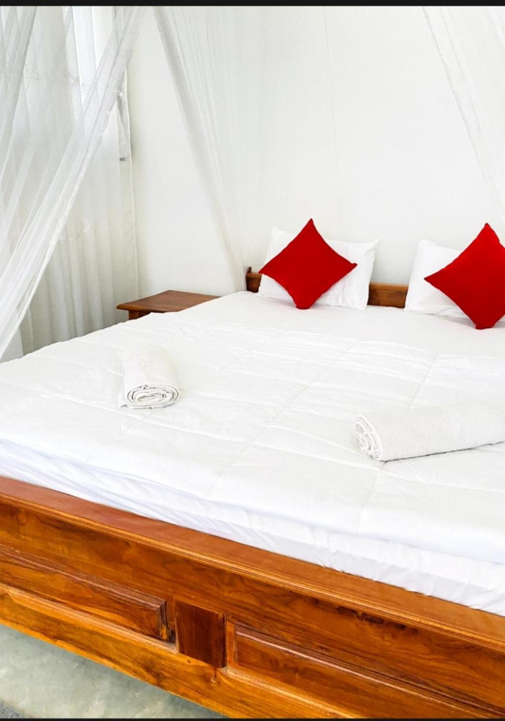 Blissful Haven Hotel Ella Bagian luar foto
